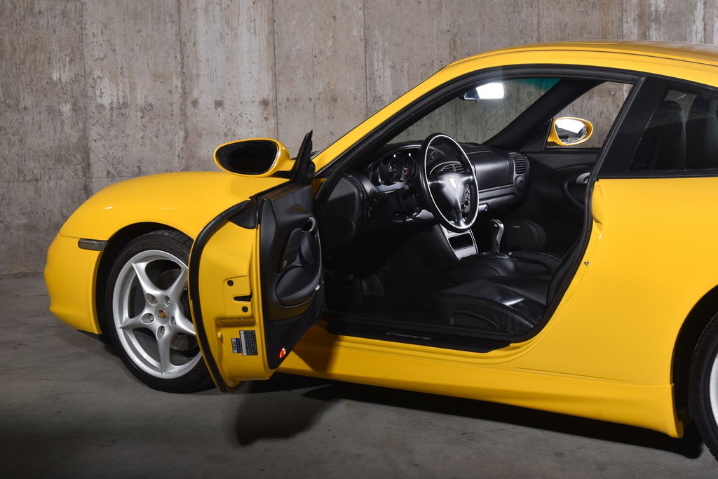 Porsche 996 Carrera