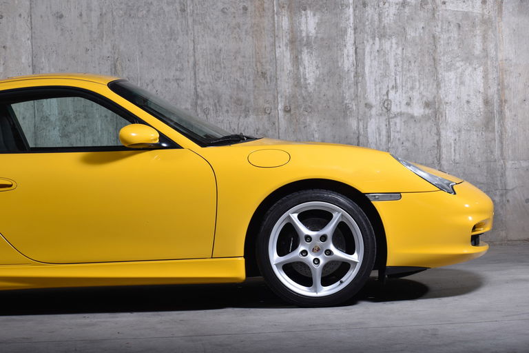Porsche 996 Carrera