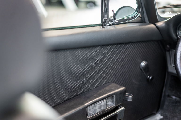 Porsche 911 S (F-Modell)