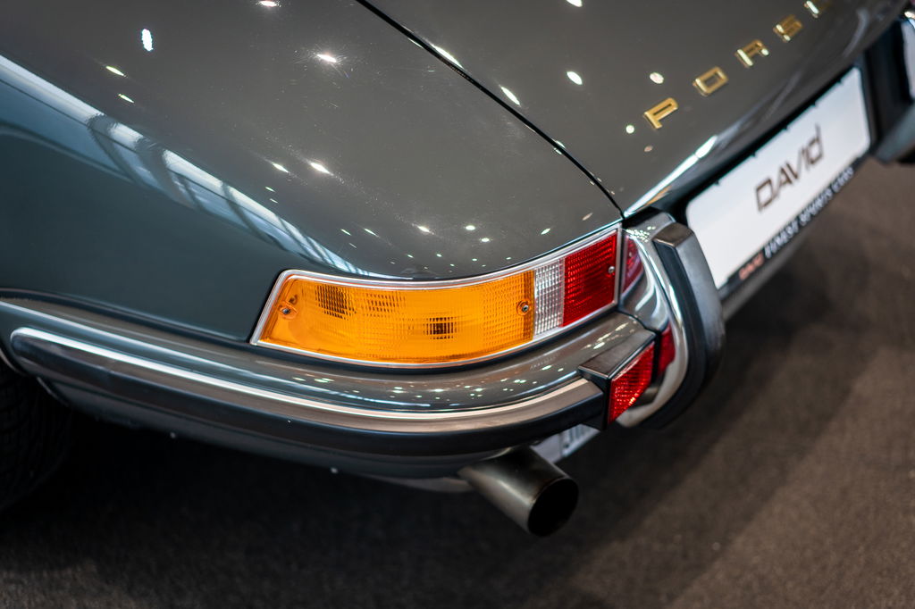 Porsche 911 S (F-Modell)