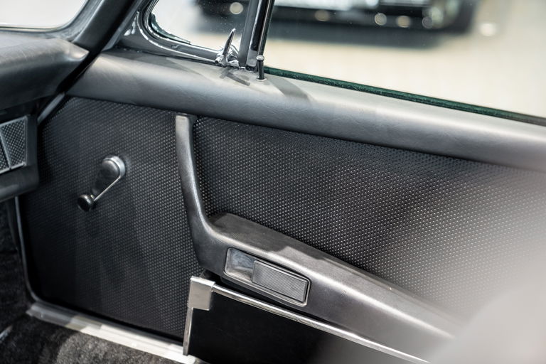 Porsche 911 S (F-Modell)