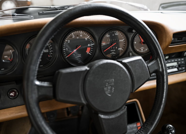 Porsche 911 SC