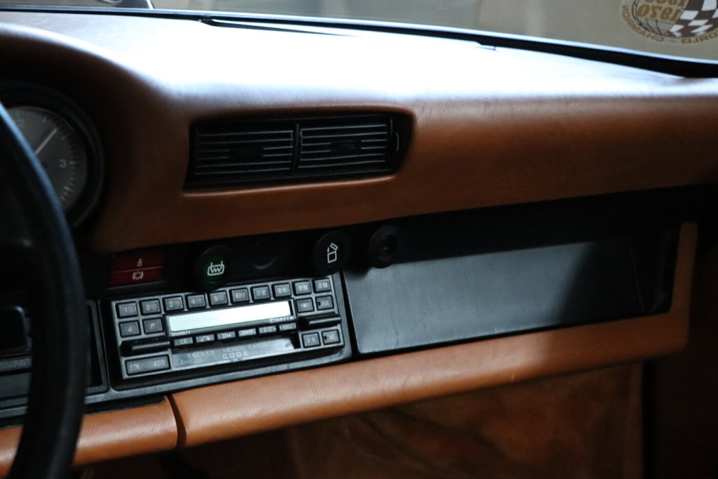 Porsche 911 SC