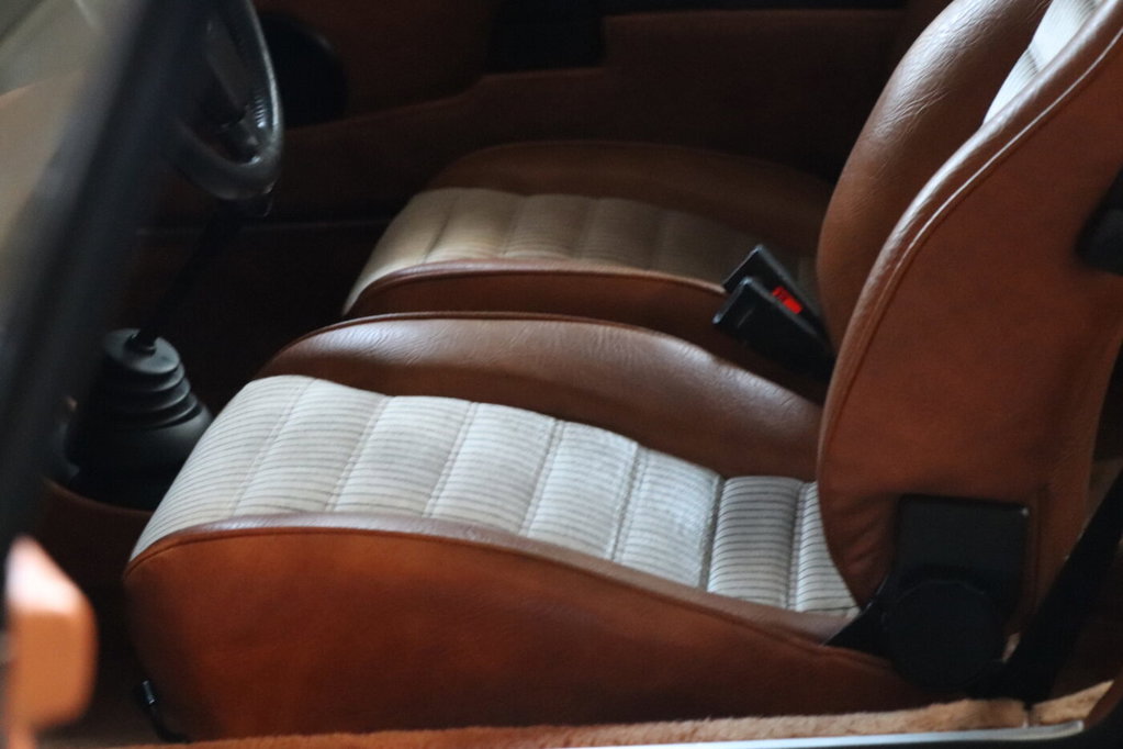Porsche 911 SC