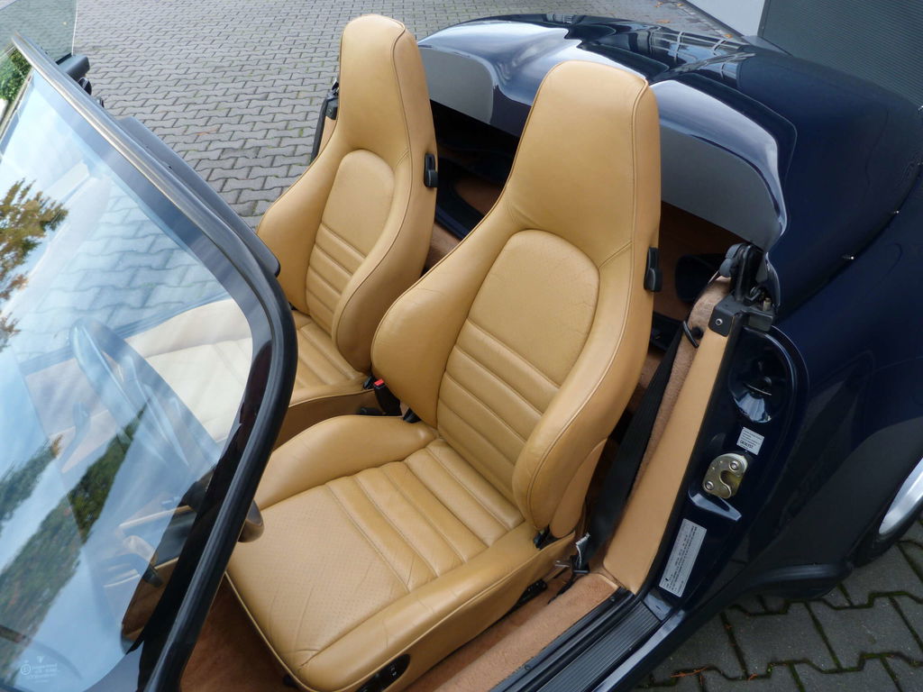 Porsche 911 Carrera 3.2 Speedster