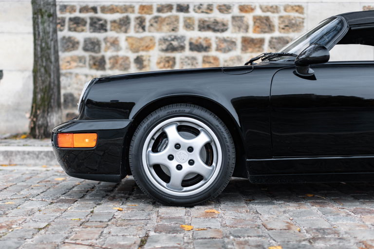 Porsche 964 Carrera 2 Speedster