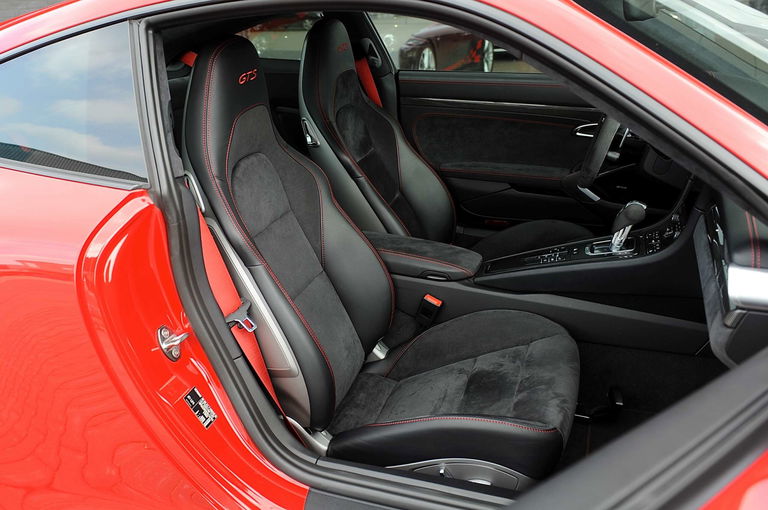 Porsche 991.2 Carrera 4 GTS