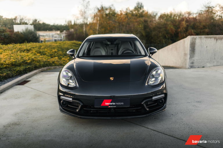 Porsche Panamera Turbo