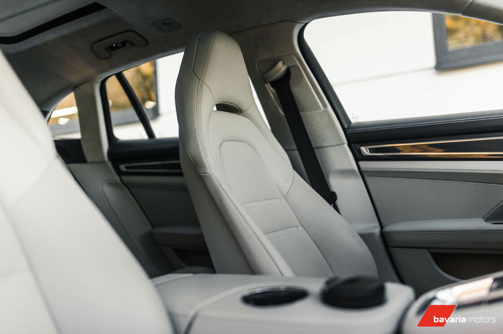 Porsche Panamera Turbo