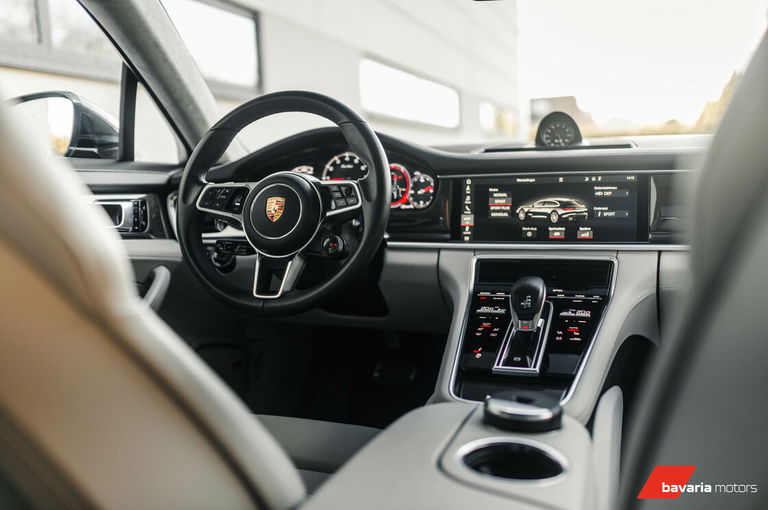 Porsche Panamera Turbo