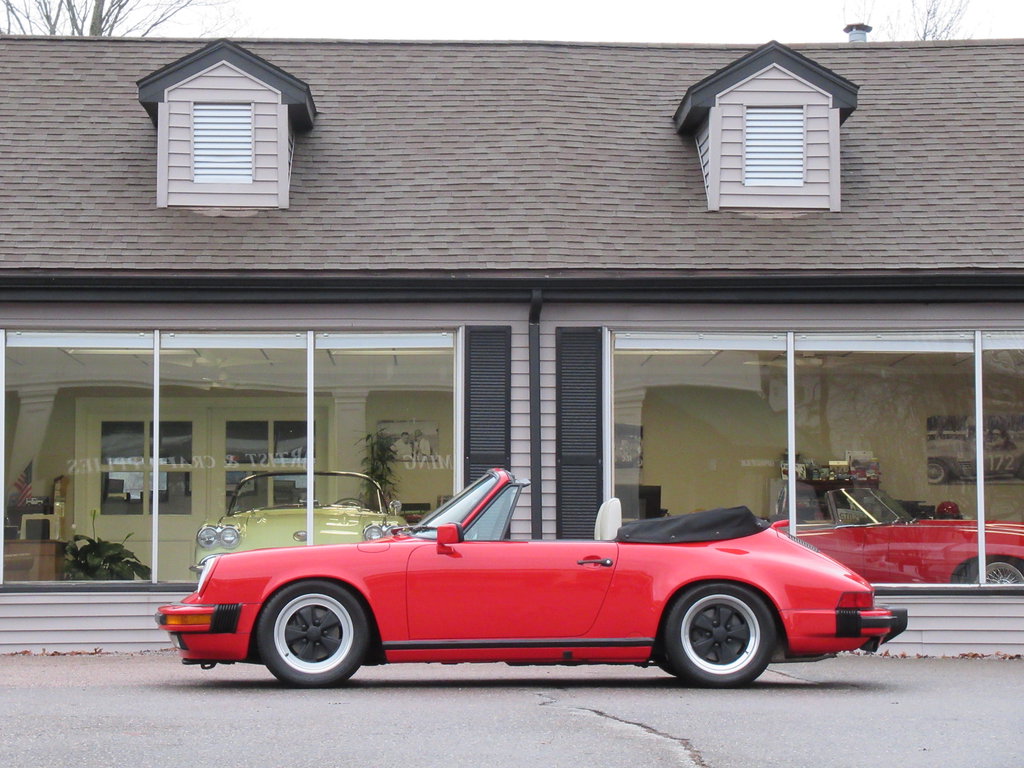 Porsche 911 Carrera 3.2