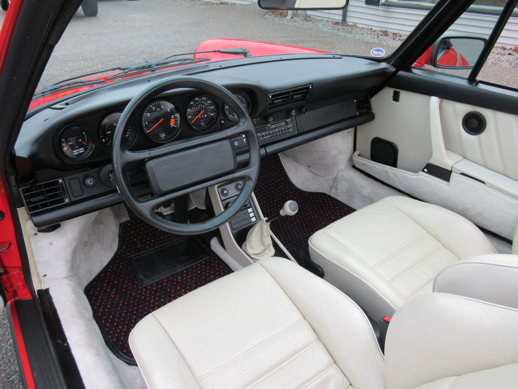 Porsche 911 Carrera 3.2