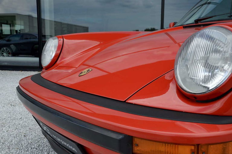 Porsche 911 Carrera 3.2