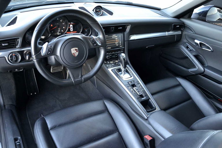 Porsche 991 Carrera