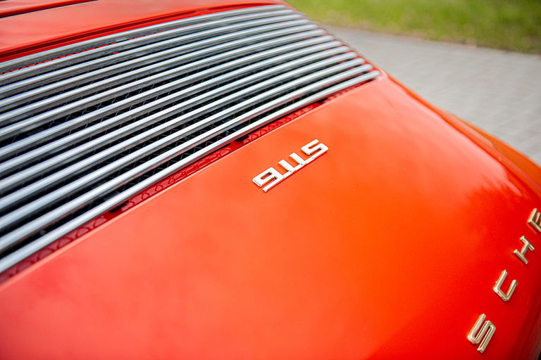 Porsche 911 S (F-Modell)