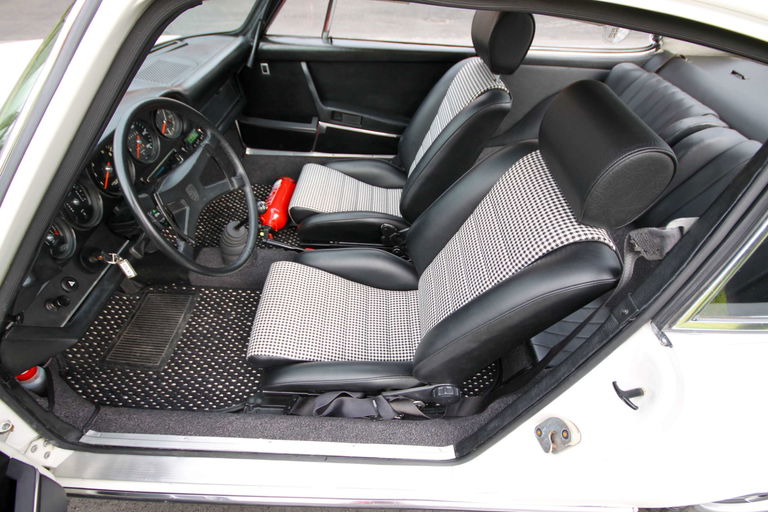 Porsche 911 S (F-Modell)