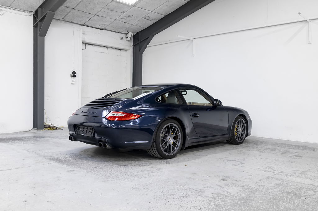 Porsche 997.2 Carrera GTS
