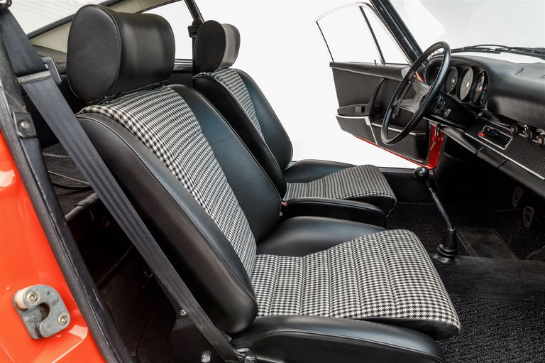 Porsche 911 S (F-Modell)