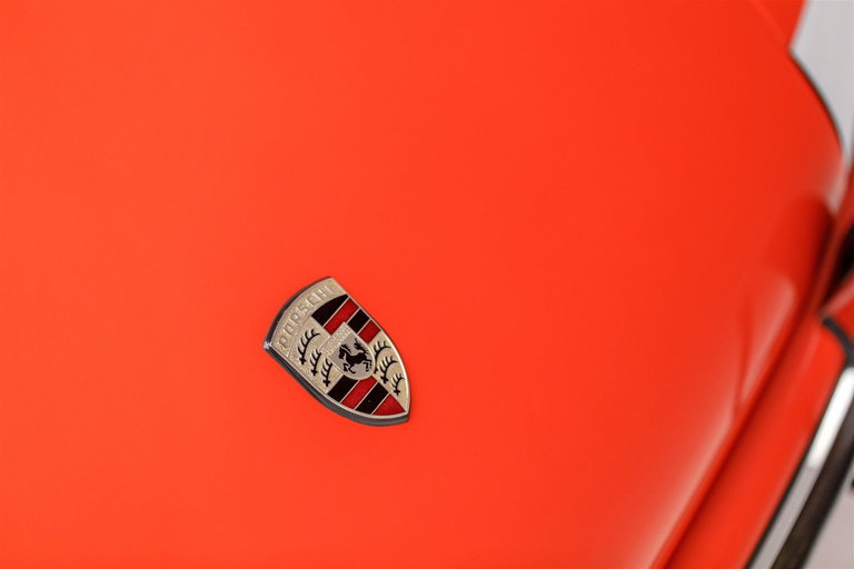 Porsche 911 S (F-Modell)