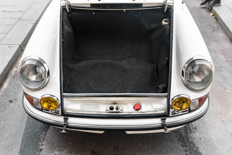 Porsche 911 T