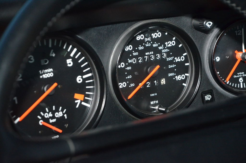 Porsche 911 Turbo 3.3 (US)