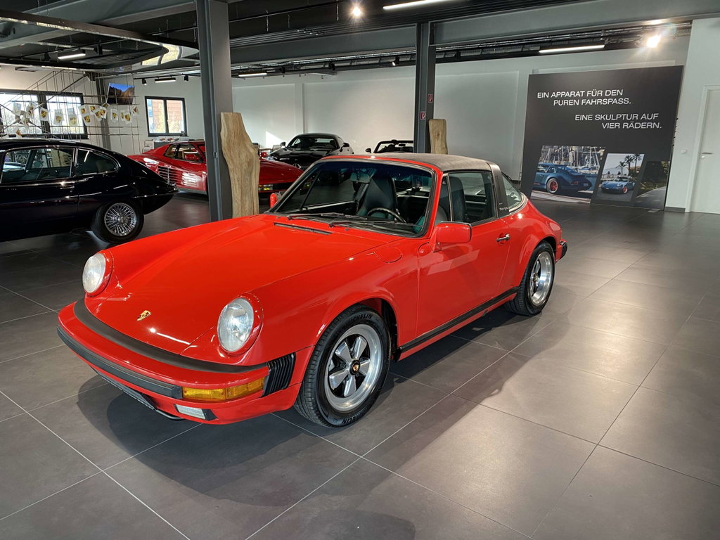 Porsche 911 Carrera 3.2 (US)