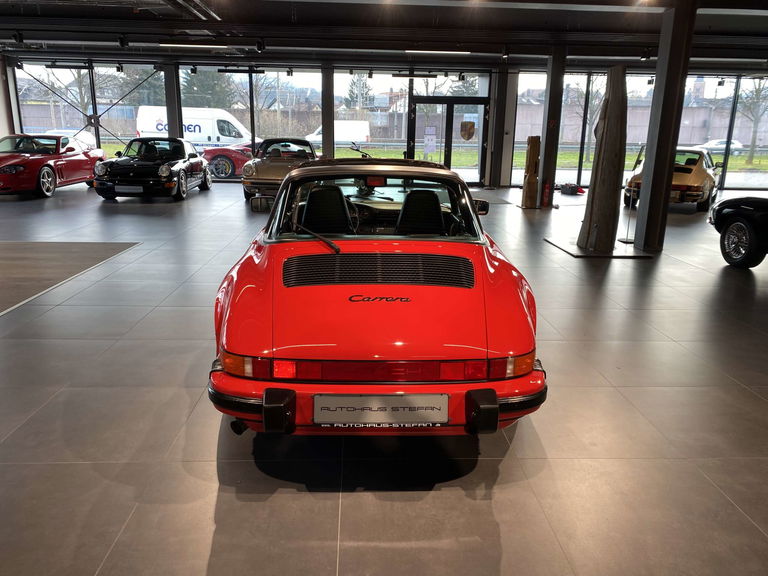 Porsche 911 Carrera 3.2 (US)