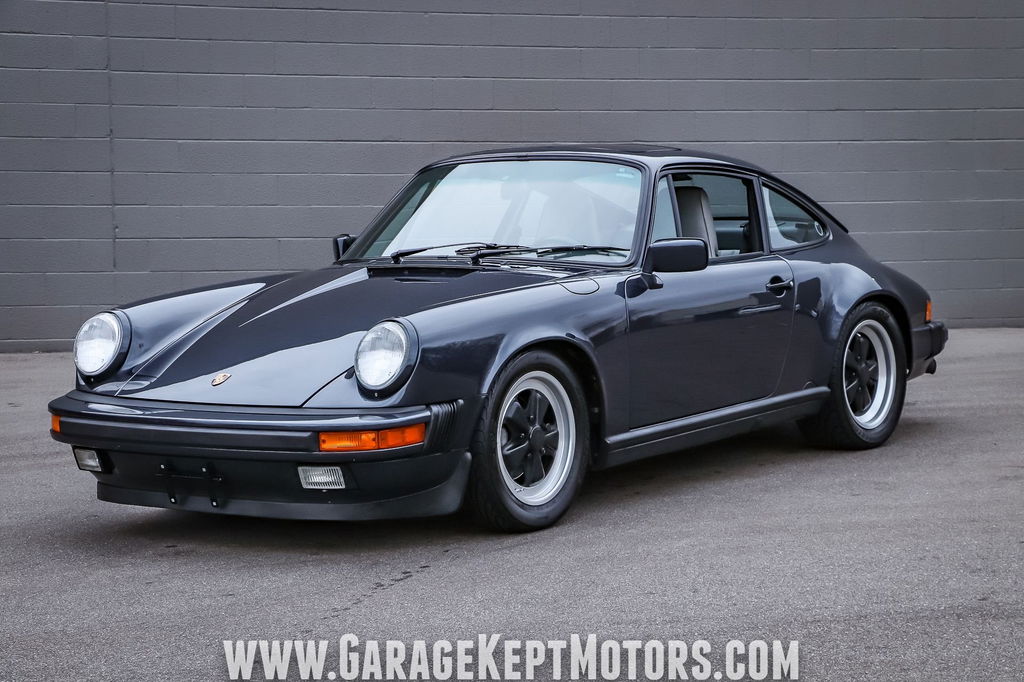 Porsche 911 Carrera 3.2 (US)