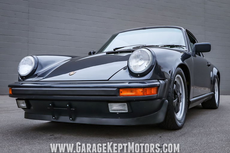 Porsche 911 Carrera 3.2 (US)