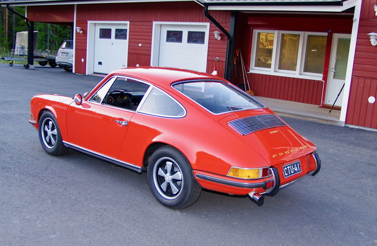 Porsche 911 S (F-Modell)