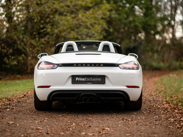 Porsche 718 Boxster