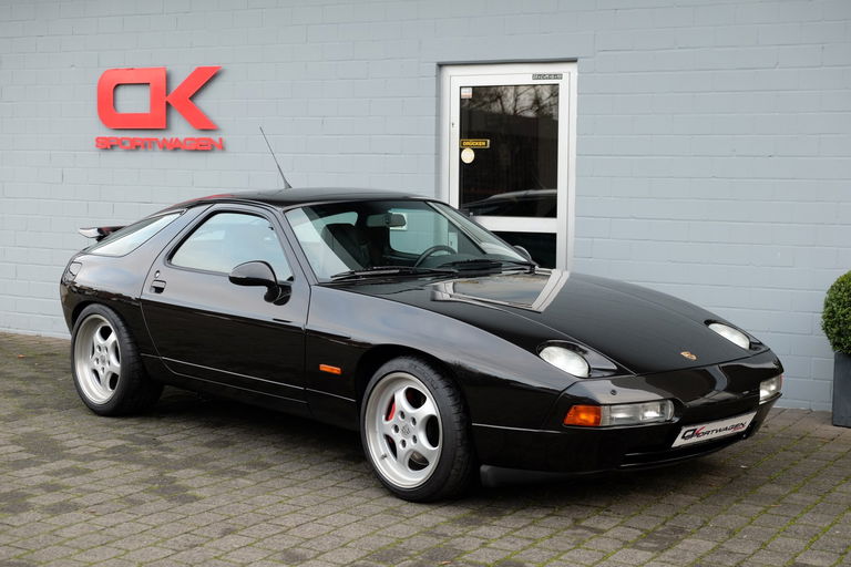 Porsche 928 GTS