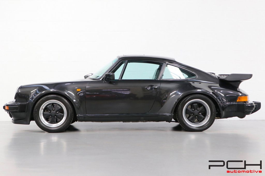 Porsche 911 Turbo 3.3