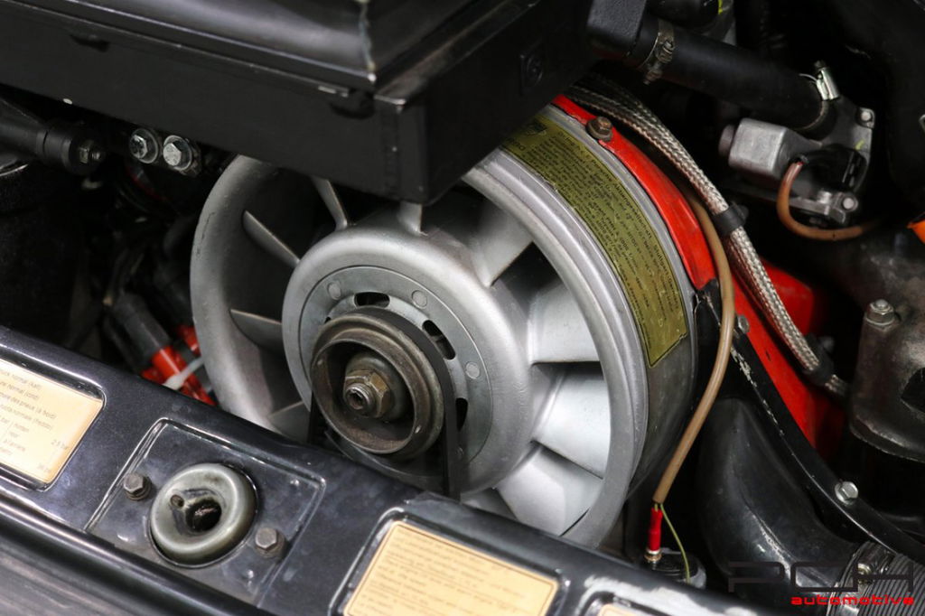 Porsche 911 Turbo 3.3