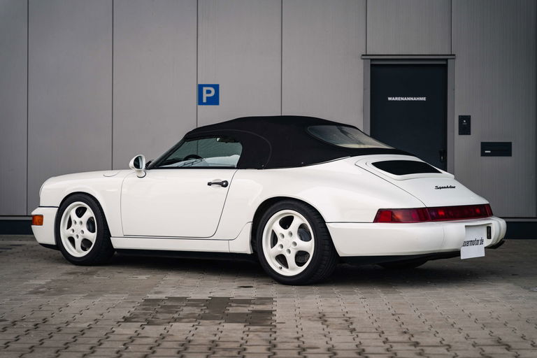 Porsche 964 Carrera 2 Speedster