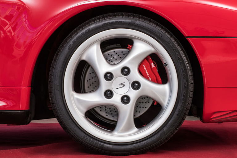 Porsche 993 Carrera 4S