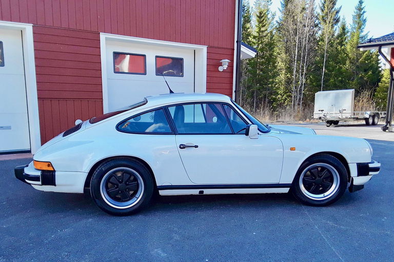 Porsche 911 Carrera 3.2