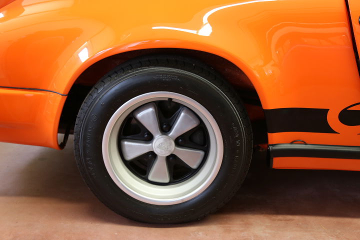 Porsche 911 Carrera 2,7