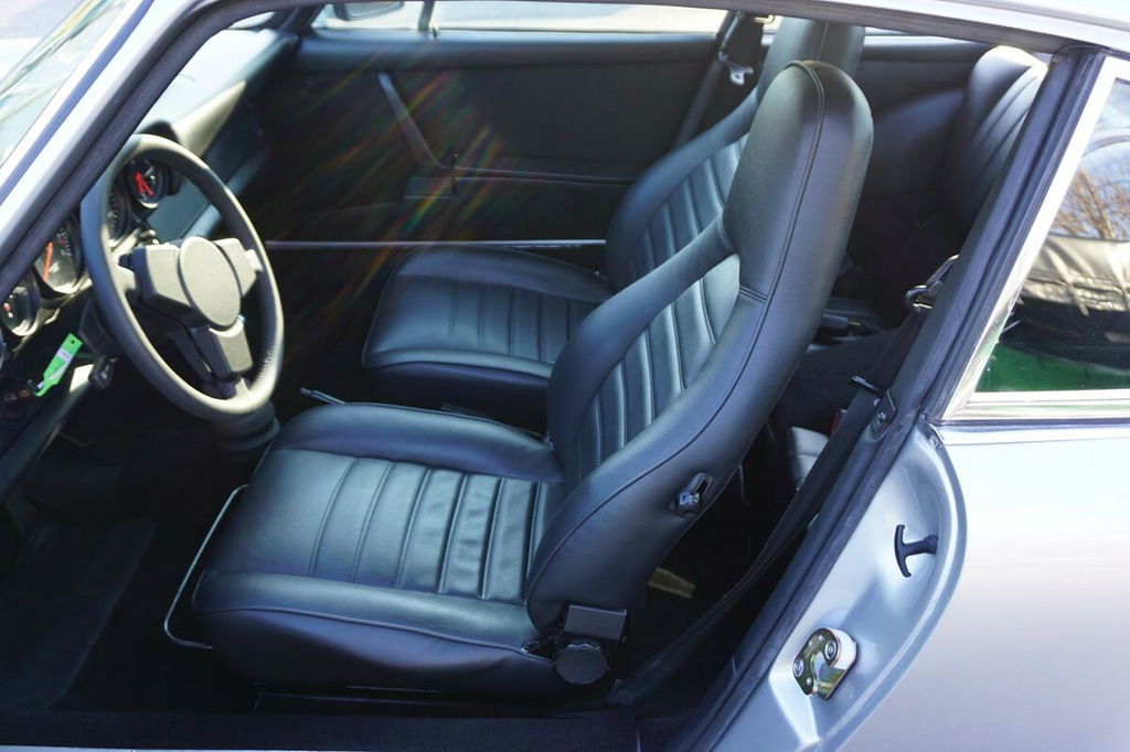 Porsche 911 Carrera 2,7