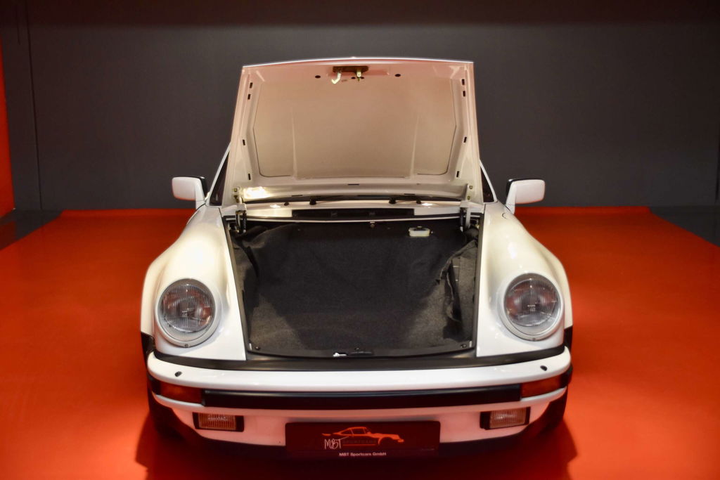 Porsche 911 Carrera 3.2 WTL
