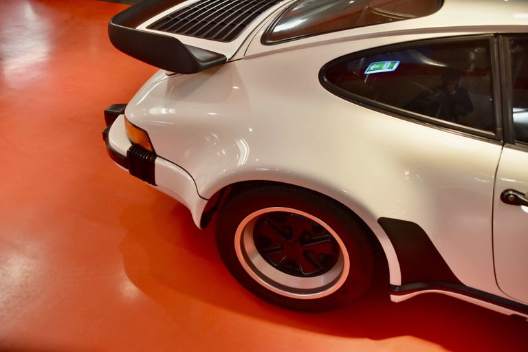 Porsche 911 Carrera 3.2 WTL