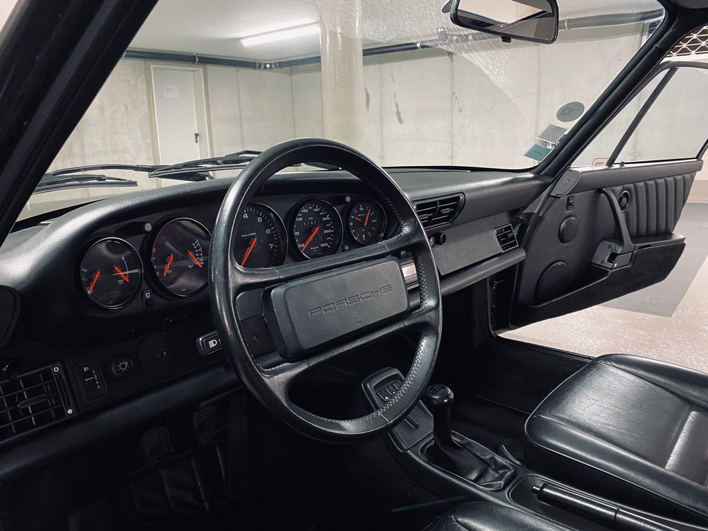 Porsche 964 Carrera 2