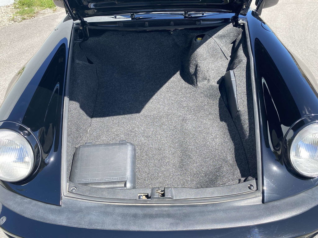 Porsche 911 Turbo 3.3