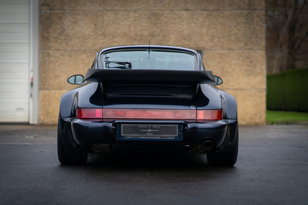 Porsche 964 Carrera 4 WTL