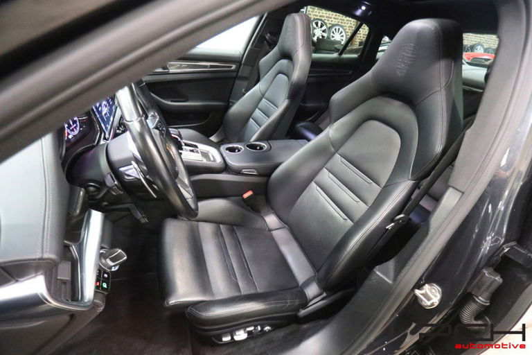 Porsche Panamera 4S