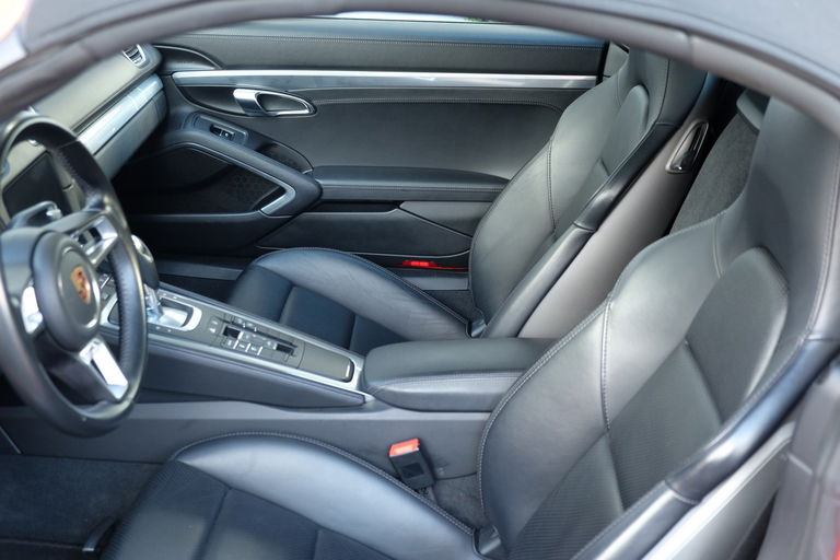 Porsche 718 Boxster S