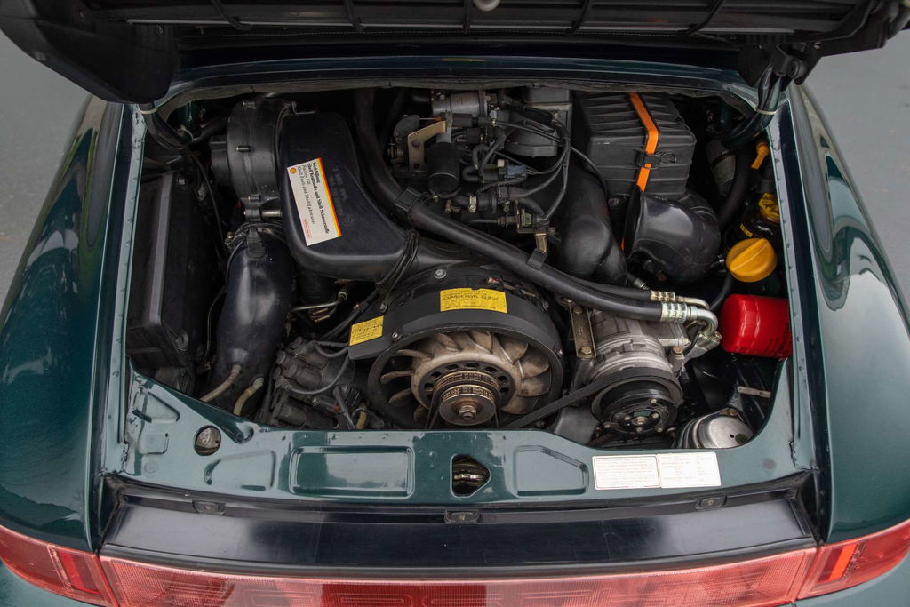 Porsche 964 Carrera 4
