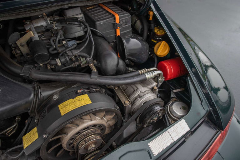 Porsche 964 Carrera 4