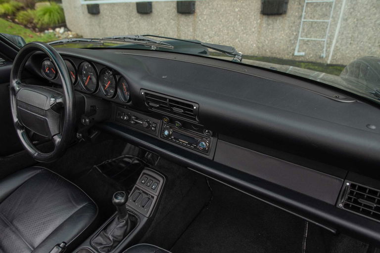 Porsche 964 Carrera 4