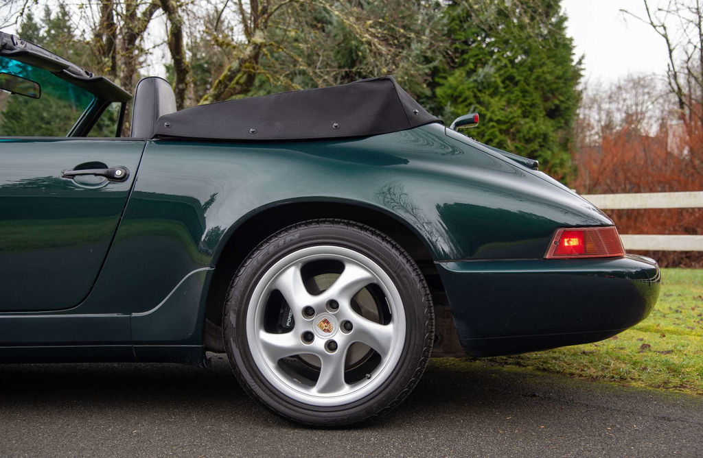 Porsche 964 Carrera 4